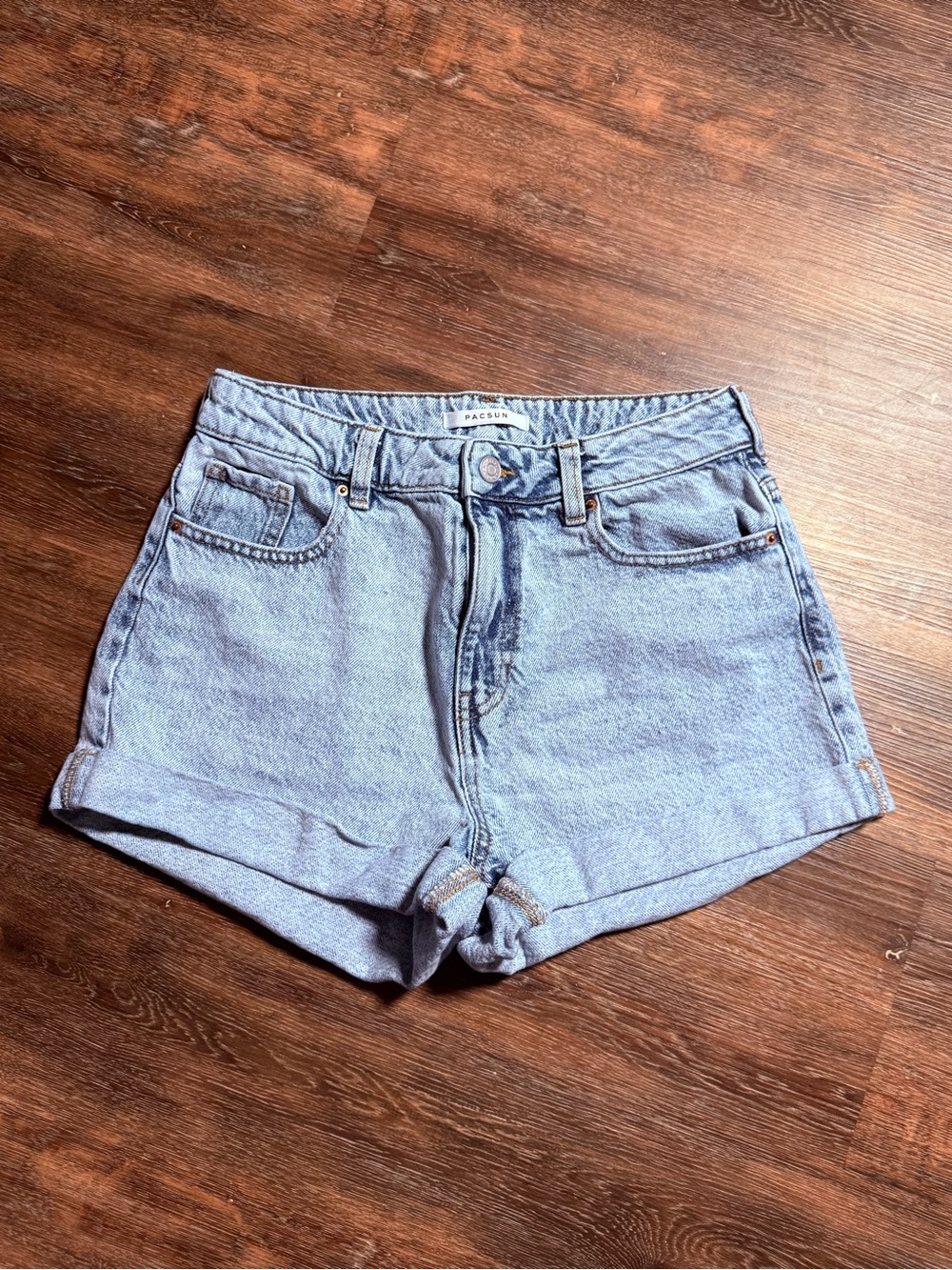PacSun | Mom Shorts Denim High Rise Cuffed | Light Wash | Size 28